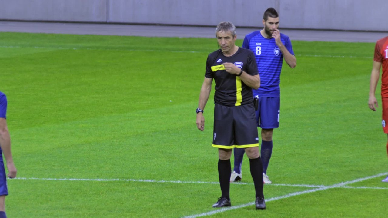Les salaires des arbitres de foot de Ligue 1