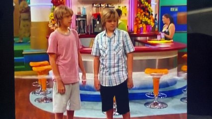 The Suite Life On Deck Season 1 Opening Titles (2008-2009)