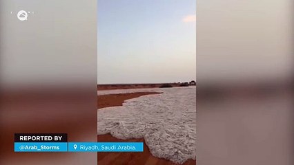 Impressive hailstorms and hurricane-force winds in Saudi Arabia
