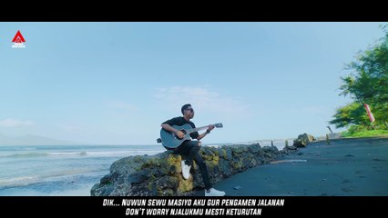 Bojoku Pengamen - Vita Alvia Feat Yushwanda [Official Music Video]