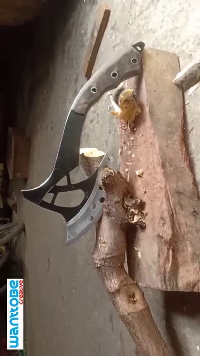 Making an amazing ax from a brake cylinder for camping