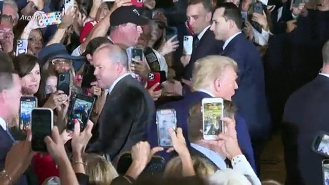 Trump recebe multa milionária e é proibido de administrar empresas por três anos