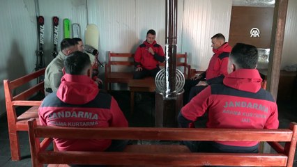 Kayak merkezinin güvenliğini JAK timleri sağlıyor