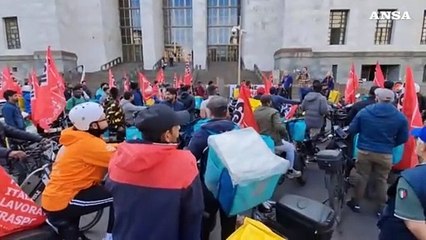 Salta l'accordo tra i Paesi Ue sulle tutele ai rider