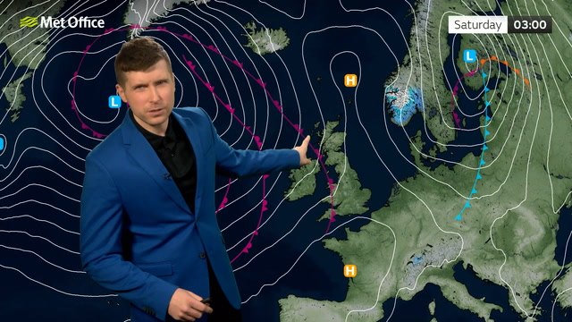 Flood warnings in place with heavy rain set to bring weekend washout