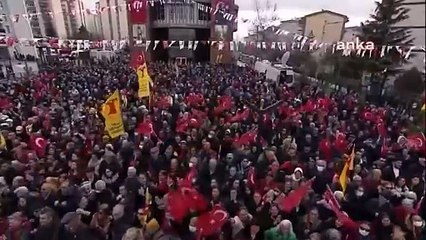 Özgür Özel'e bağlama hediye ettiler