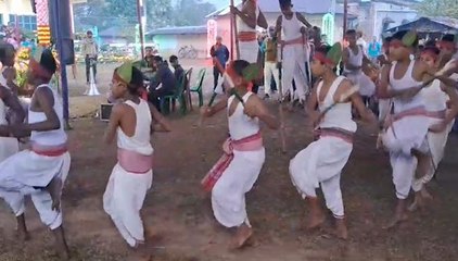 ব্রতচারী গানের আধুনিকীকরণ করে বাংলার ঐতিহ্য ফিরিয়ে আনার চেষ্টা