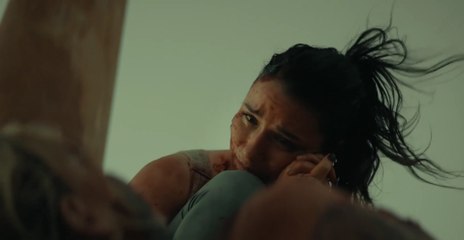 Fall (2022) - Intense Ending Scene You Can't Miss! 🎬