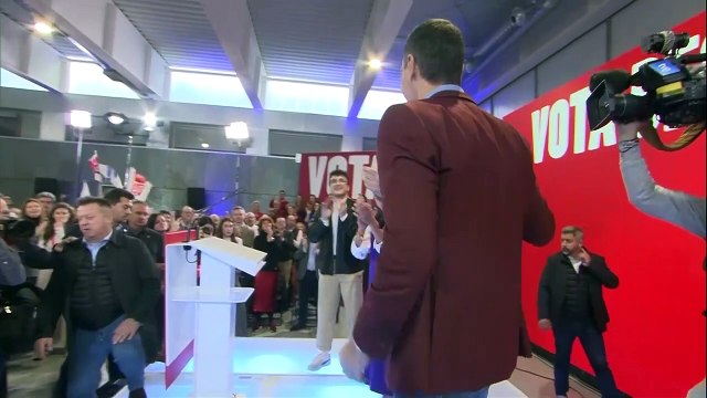 Homenaje a víctimas del Pitanxo, fútbol y familia:así pasan los candidatos el día de reflexión