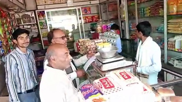 Video Story :मिठाई दुकानों की जांच करने पहुंची कलेक्टर की टीम, सेंपल लेकर तैयार किया पंचनामा