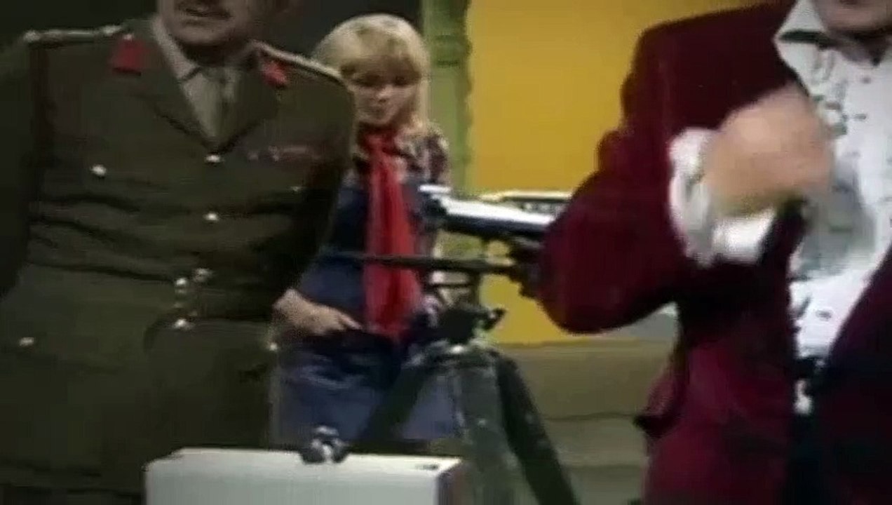 Doctor Who Season 9 Episode 1 Day Of The Daleks Pt 1