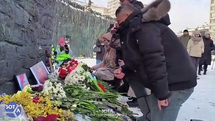Equipe de Navalny acusa Rússia de reter restos mortais para 'cobrir seus rastros'