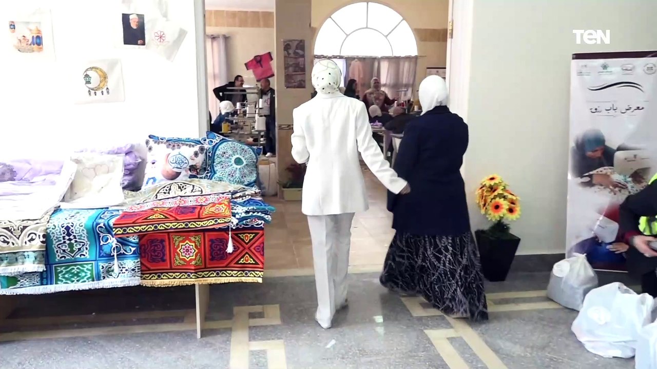 وزير الرياضة يفتتح مركز شباب واحة المنتجين خلال برنامج تطوير وتنمية مساكن عثمان بأكتوبر