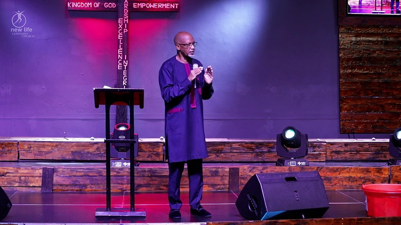 Bishop Tudor Bismark _ Stretch Your Day