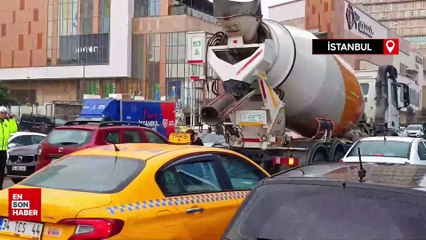 Polisten takdir edilecek hareket mikserden dökülen beton temizletildi