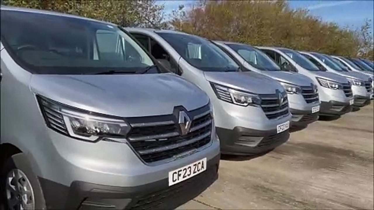 The new Renault Trafic Review video Dailymotion