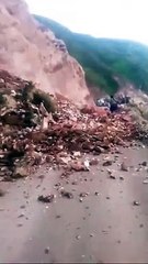 Perulu cadı toprak kaymasını böyle engellemeye çalıştı