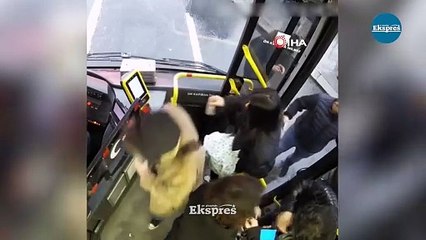 Çaldığı telefonu beğenmedi, iade ederken yakalandı