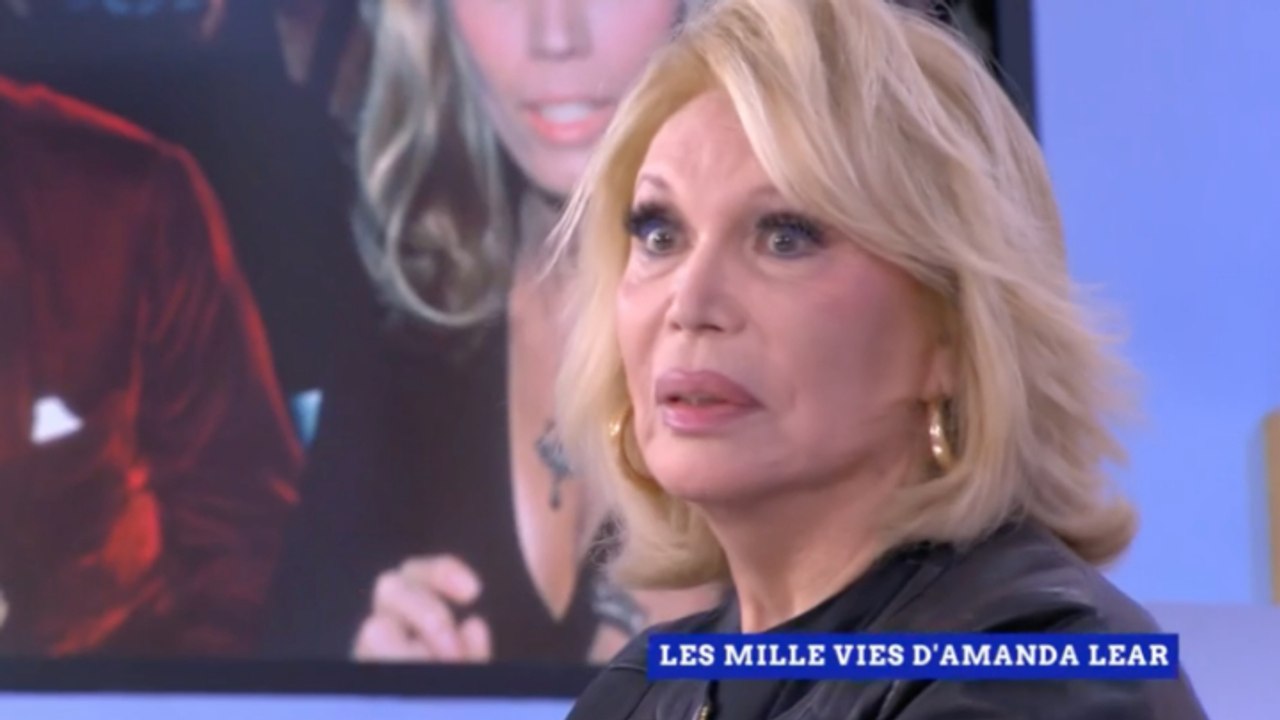 “Dalí était un vrai tyran” : Amanda Lear marquée à vie par sa relation avec l’artiste “très envahissant”