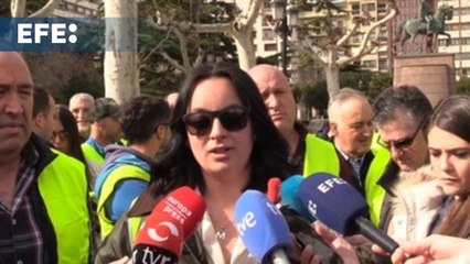 Un centenar de agricultores homenajea en Logroño al ganadero fallecido y dicen que no van a parar