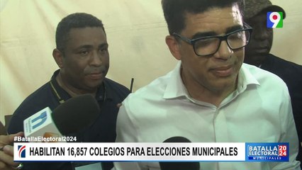 Dio Astacio cumple con su voto en las Elecciones Municipales 2024