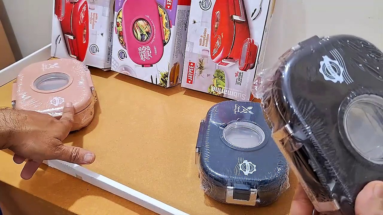 Unboxing and Review of JAYPEE Submarine Stainless Steel Insulated Lunch Box