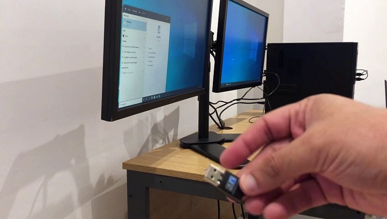 How to SET-UP a Desktop Computer with Dual Monitors - For Office Use | Part 8