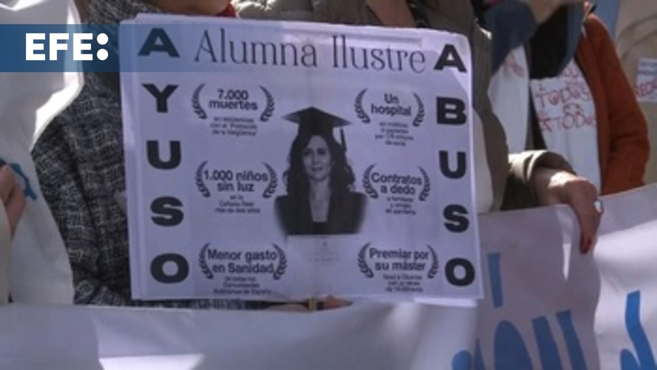 Marea blanca número 100: "¡La sanidad no se vende, se defiende!"