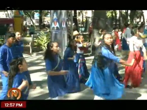 Comunidad Cristiana bailó y expresó su amor a Dios en el 1er Festival Cultural Caracas Danza y Adora