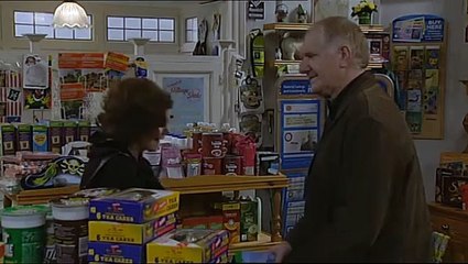 Emmerdale 26 August 2008 "Unhappy Birthday" - Michael  Jayston, Emma Davies, Matt healy, Tom Lister