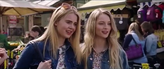 Une Famille sur le Ring Bande-annonce (RU)