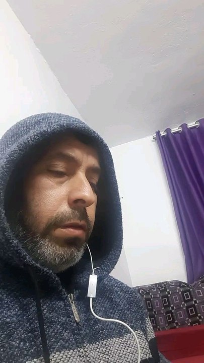 Le Saint Coran est un beau Coran avec une belle voix. Réconfortez votre cœur avec le Saint Coran holy quran baeutefull quran recitation relaxing quran