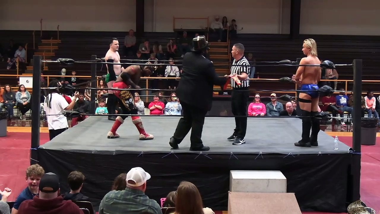 Chris Preston vs Aaron Storm vs Razor Ray
