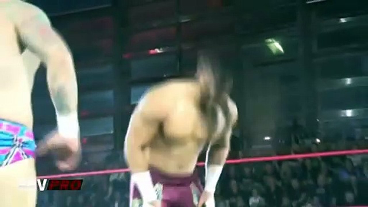 Mustafa Ali making fun of that Bald Guy