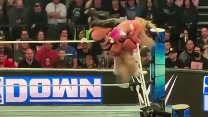 Liv Morgan hitting a New Move that's kinda Crazy