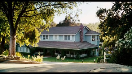 Easy Girl Bande-annonce (ES)