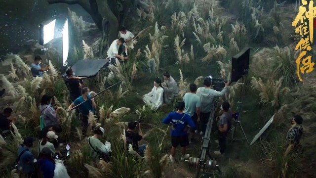 The Legend of Condor Heroes Movie 2024 New Trailer - The scene where Zhen Zhibing blindfolds Xiaolongnü 神鵰俠侶 問世間 甄志丙蒙住小龍女雙眼的片段 The prettiest Xiaolongnü ever Coming soon in 2024 最美小龍女 王梓莼 网大电影 即將上映