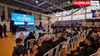 Kağıthane'de camiye giden çocuklara bin bisiklet hediye edildi