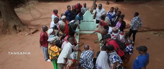 Das leere Grab Trailer OmdU