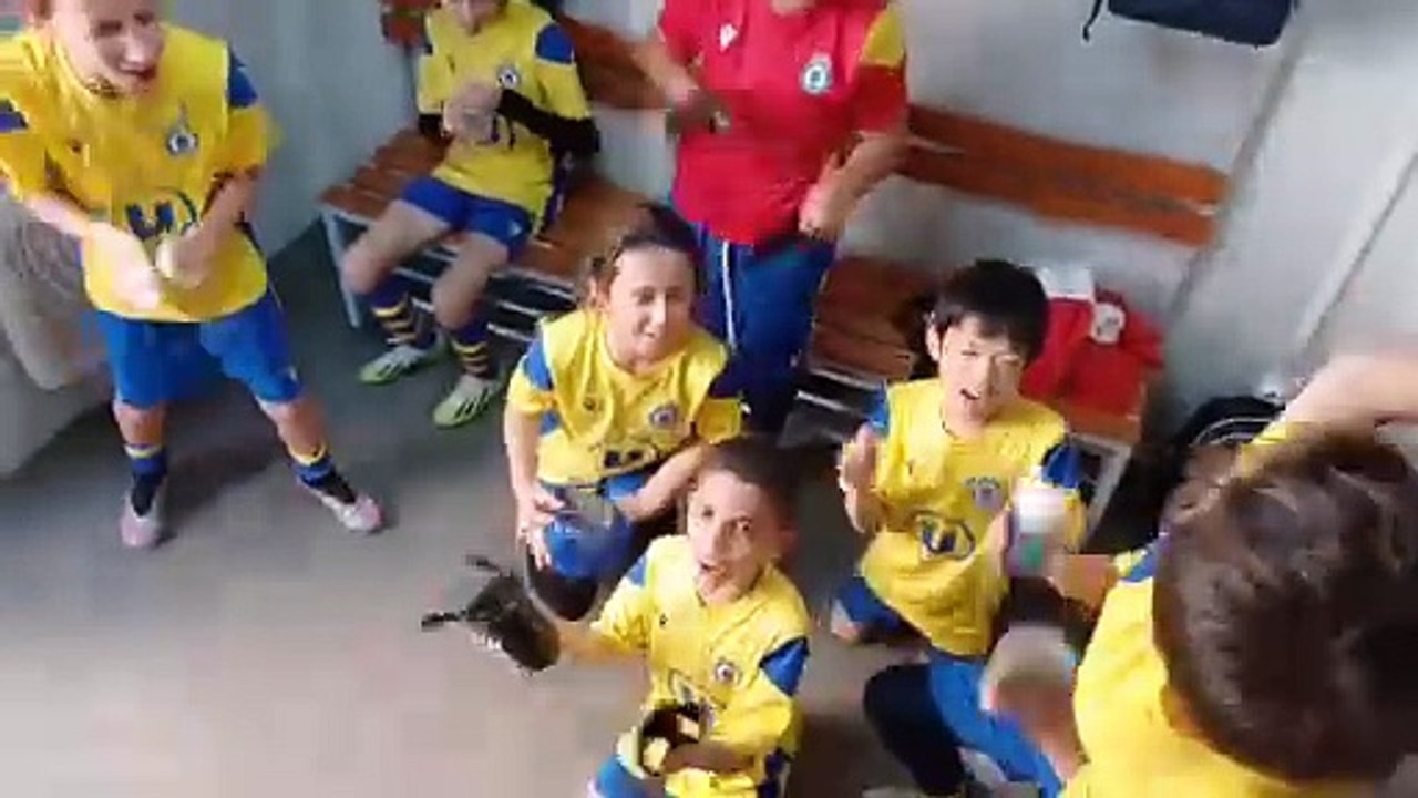 Quelle joie de nos U11B avec cette magnifique victoire face à Grans ce week-end!!!