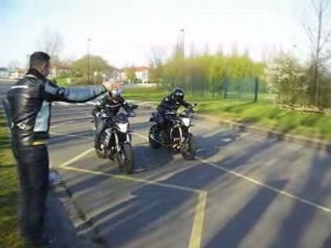 hornet 2007 depart arreter pignon de 15 et 16