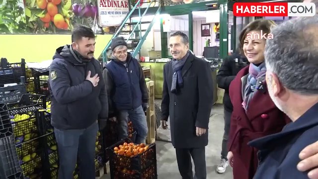 Tepebaşı Belediye Başkanı Ahmet Ataç, CHP Eskişehir Büyükşehir Belediye Başkan Adayı Ayşe Ünlüce ile Hal Esnafını Ziyaret Etti