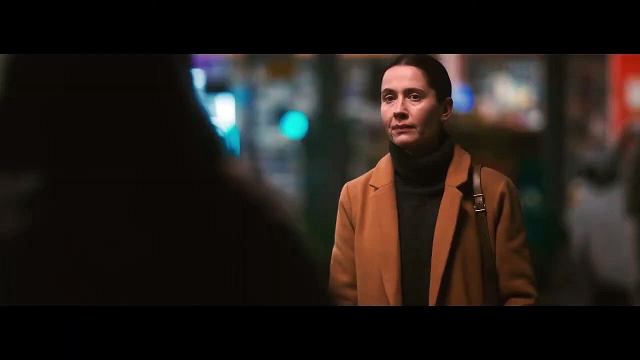 La série ukrainienne "In her car", tournée dans le pays en guerre, sera mise en ligne simultanément mercredi sur les plateformes de plusieurs médias publics européens, deux ans après l'invasion russe du pays, annonce France Télévisions - VIDEO