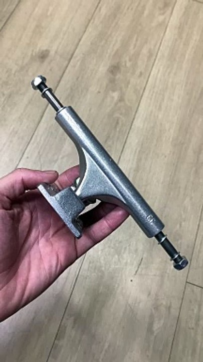 Truck Ace Classic Silver Hi