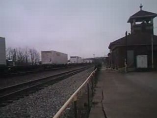 C40-8 with s3k horn leads Q204