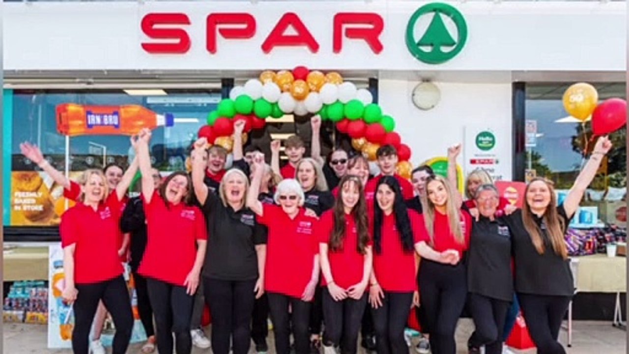 Spar Employee Trending Video - video Dailymotion