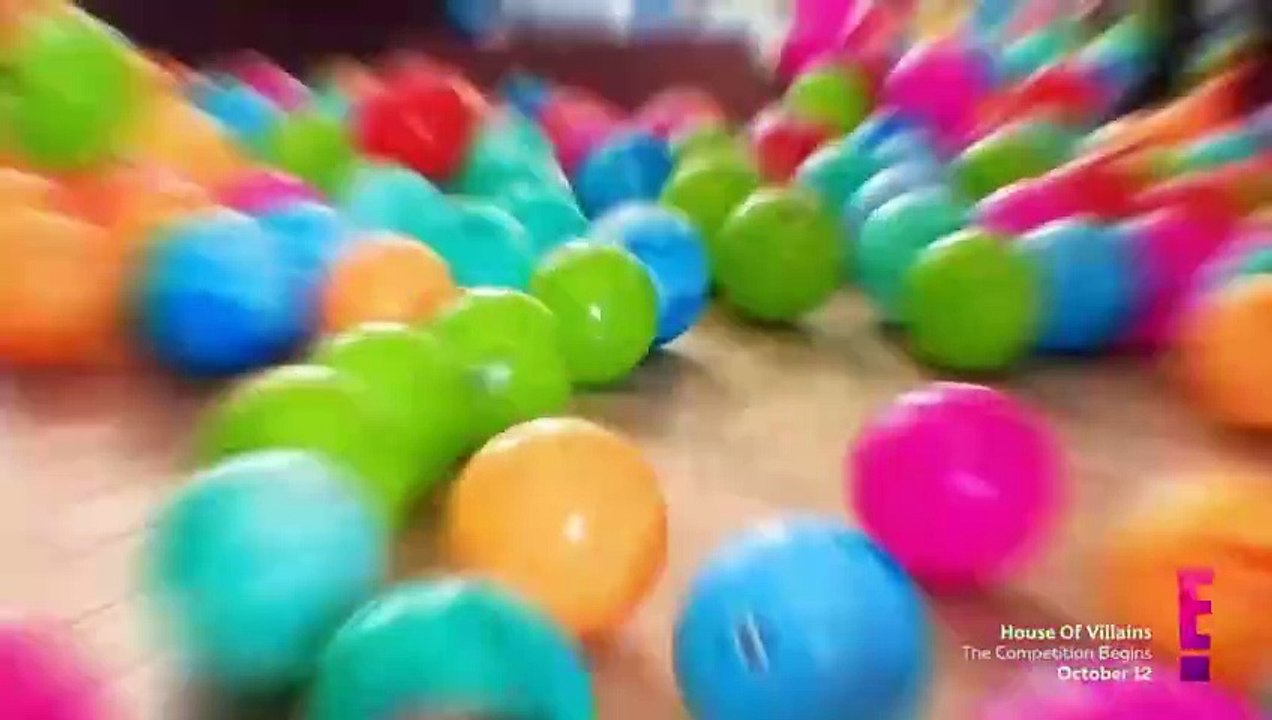 House of Villains Saison 1 - "House of Villains" - Meet Your New Favorite Reality Show! | E! (EN)