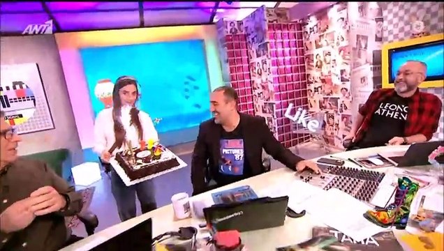 Ράδιο Αρβύλα: Γενέθλια για τον Αντώνη Κανάκη - Η ηλικία και η αναφορά στην κόρη του