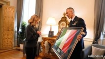 Spazio, la premier Giorgia Meloni ha incontrato l'astronauta italiano Walter Villadei