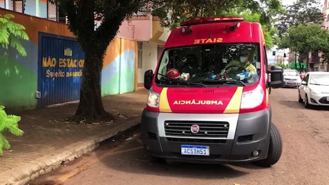 Mulher sofre fratura nos dedos após acidente com cilindro elétrico no Colégio Auxiliadora